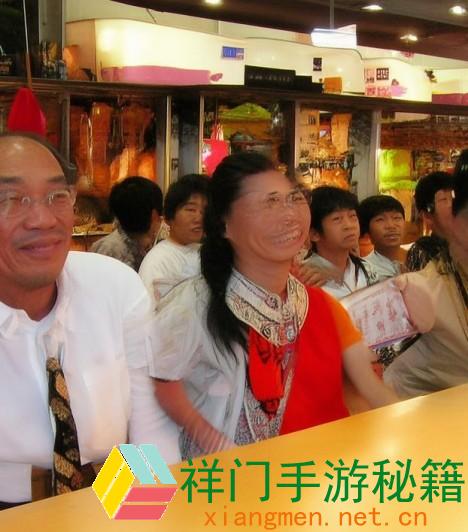 伽罗跳舞-伽罗摇动星空下的梦境旋律与灵动之美